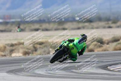 media/Jan-15-2026-Racers Edge (Thu) [[dfebeb70ab]]/3-B Group/Session 4 (Turn 5)/